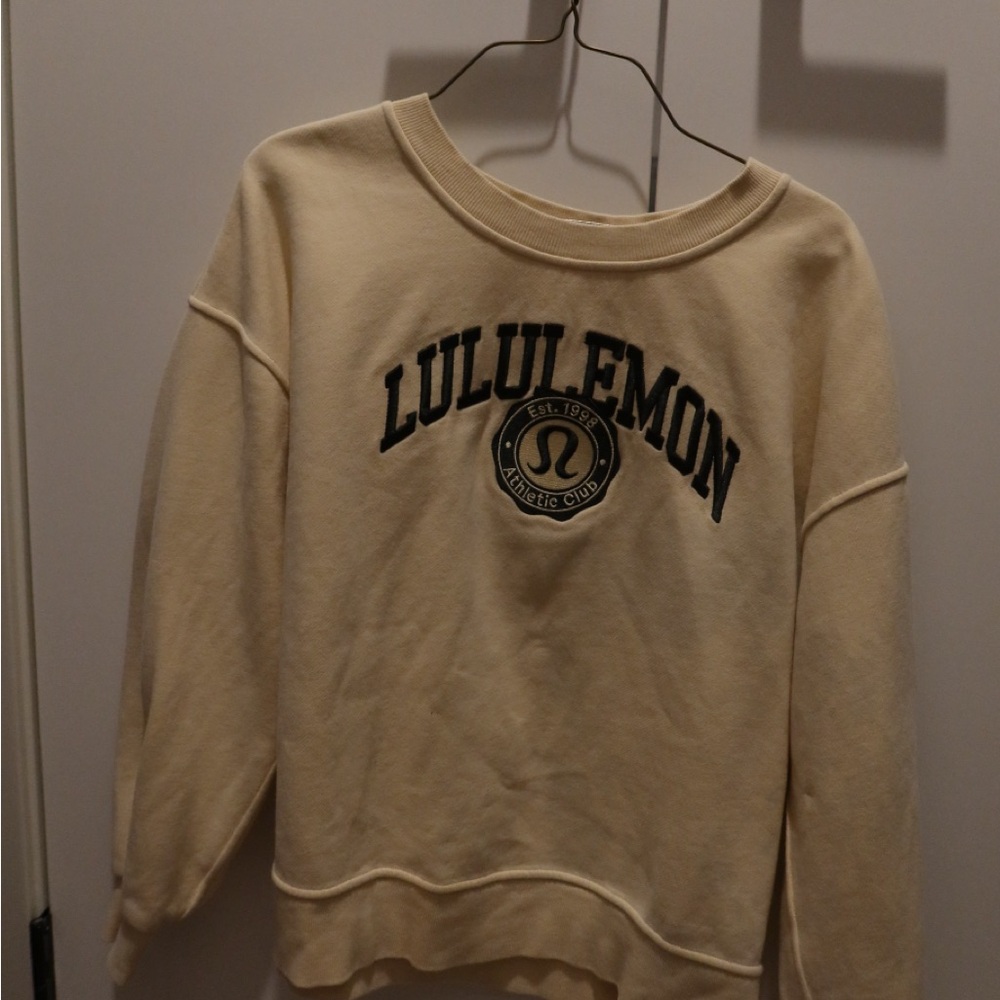 Lululemon buttercream crew neck